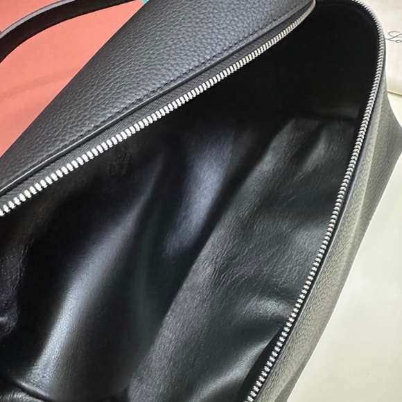 Ms. Loro Piana shoulder bag - Picture 2 of 5